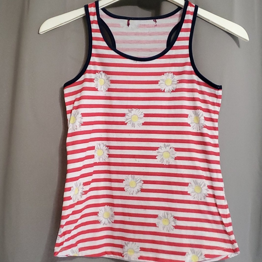 Tank Top Bundle - Picture 4 of 5